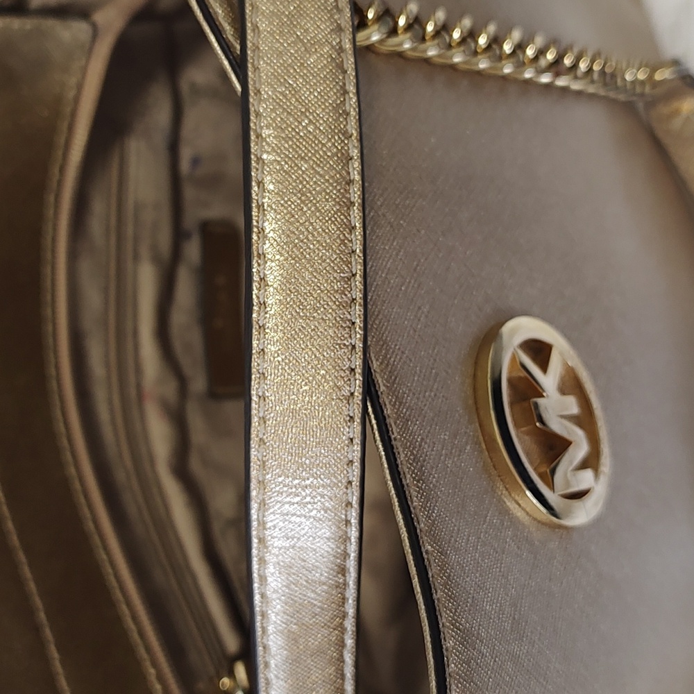 Matching 2 PC Michael Kors Gold colored Handbag and Wallet - Picture 9 of 13